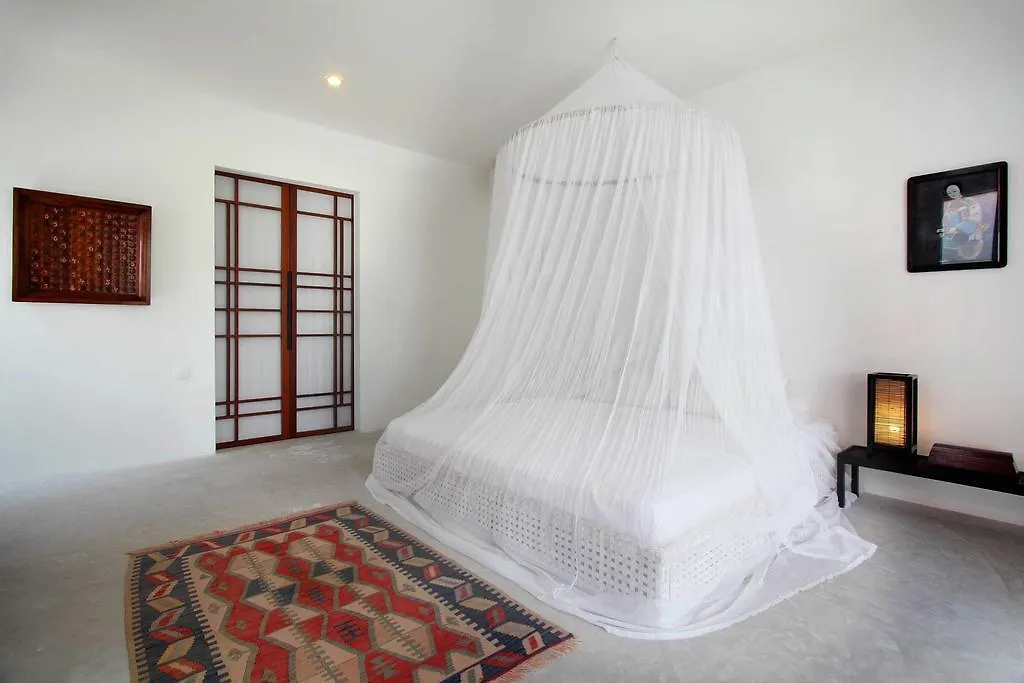 Villa Mutiara Putih By Optimum Bali Villas Seminyak