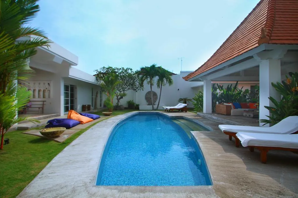 Villa Mutiara Putih Seminyak 0*,  Indonesia